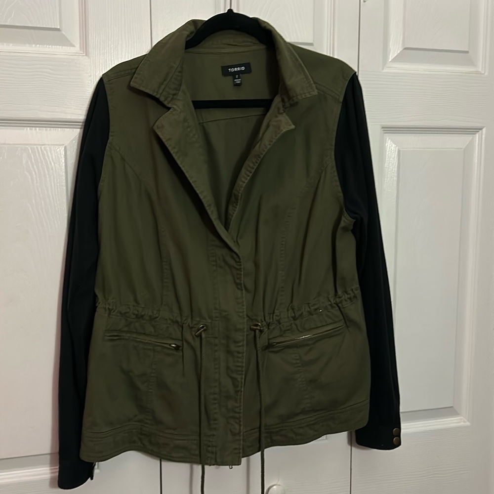 Torrid size 2x two-toned jacket